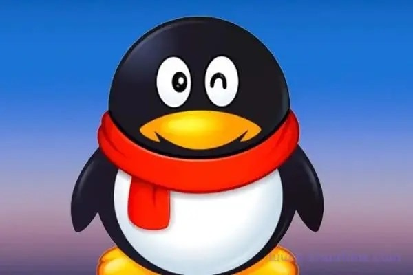 qq交友中心首页怎么进入？